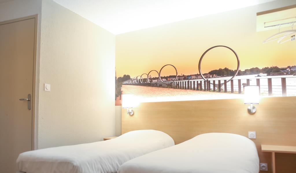 Hotel Inn Design Resto Novo Шатобріан Екстер'єр фото